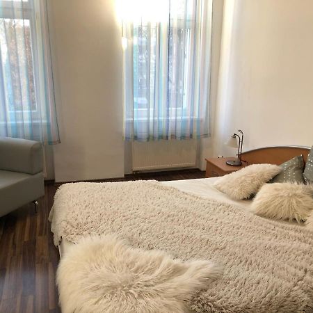 Apartmany Galeta Karlovy Vary Exterior photo