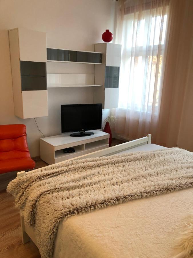 Apartmany Galeta Karlovy Vary Exterior photo
