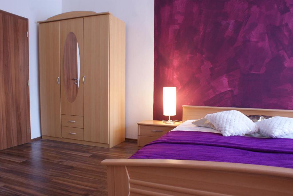 Apartmany Galeta Karlovy Vary Room photo